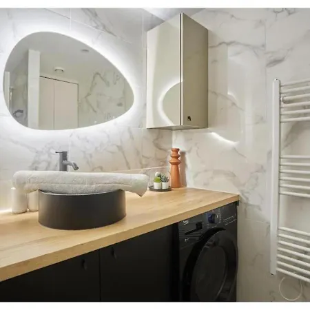 Le Marais Place Des Vosges By Prestige פריז