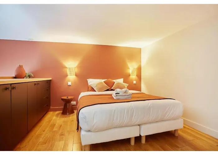 Le Marais Place Des Vosges By Prestige Appartement Paris