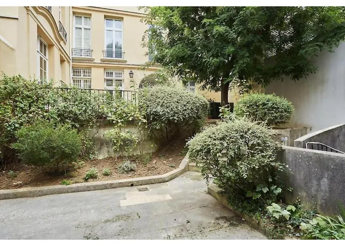 Le Marais Place Des Vosges By Prestige